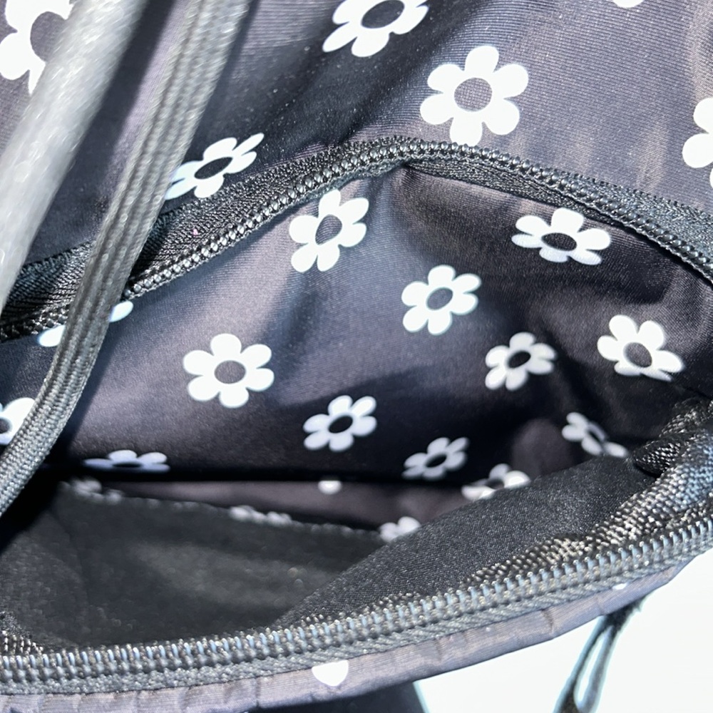 Art Class Retro Floral Drawstring Backpack Daisy Pattern - Picture 8 of 9